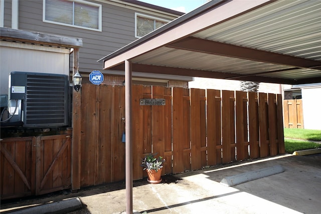 2219 Triway Ln Unit 240, Houston, TX 77043 - view of gate