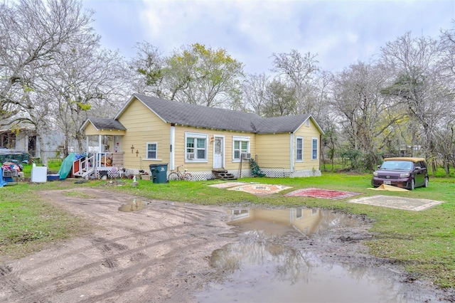 310 N Kleas St, Edna, TX 77957 - photo 7