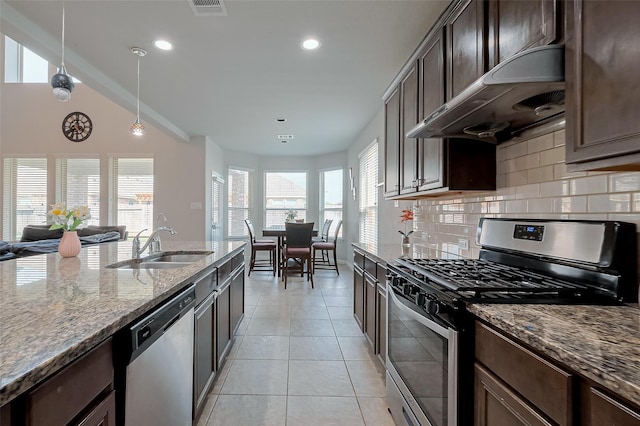 9823 Corben Creek Ln, Richmond, TX 77407 - photo 13