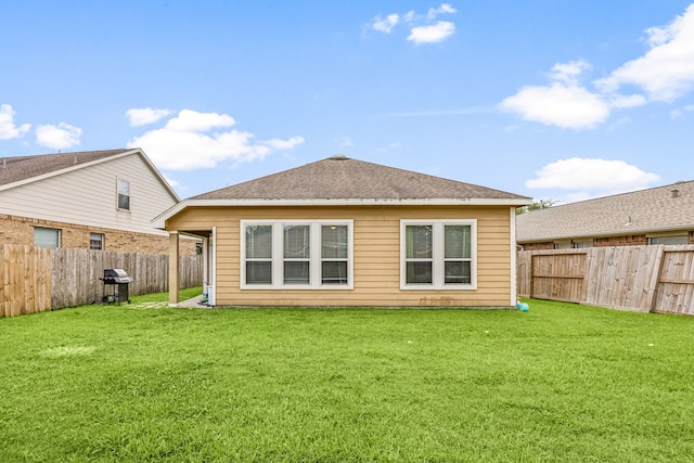 3015 Crescent Oaks Park Ln, Spring, TX 77386 - back of property with a fenced backyard