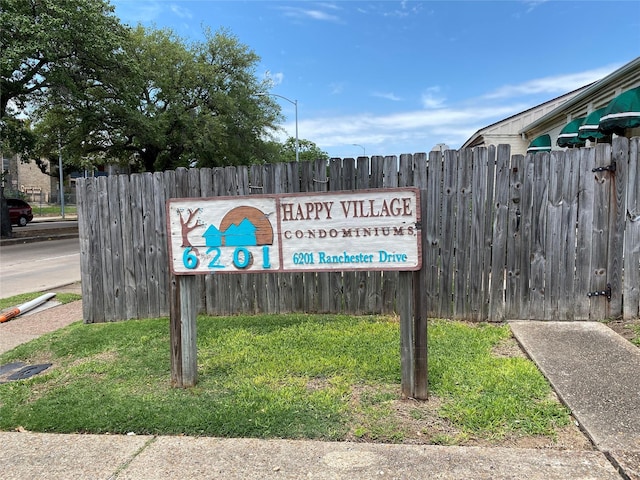 6201 Ranchester Dr Unit 48, Houston, TX 77036 - exterior view