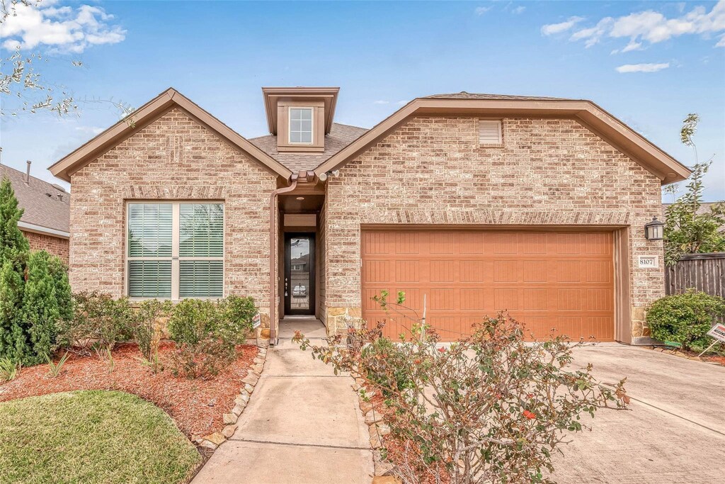 8107 Silverspot Ln, Missouri City, TX 77459 - photo 1