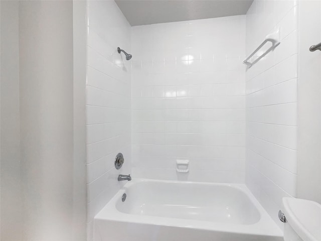 7007 Madison Trl, Houston, TX 77084 - full bath with toilet and bathing tub / shower combination