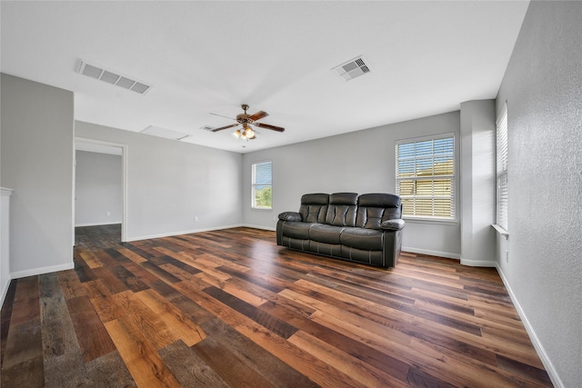 506 Glenwood Ridge Dr, Spring, TX 77386 - living area with a textured wall, wood finished floors, and a ceiling fan