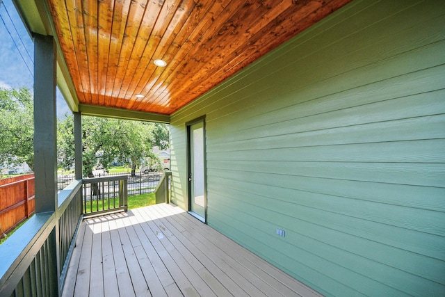 4541 Walker St, Houston, TX 77023 - view of porch