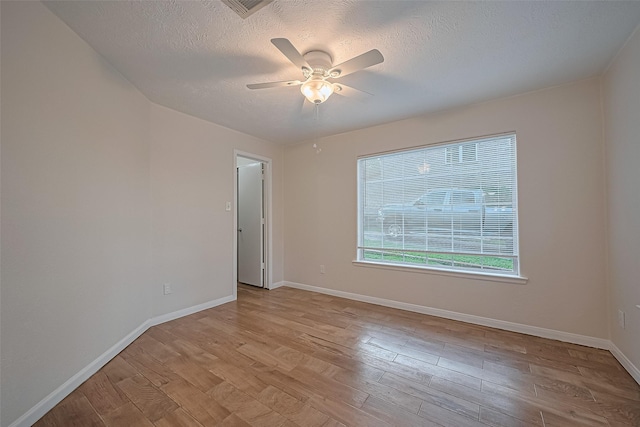 1372 W Pine Lake Cir, Conroe, TX 77316 - photo 20