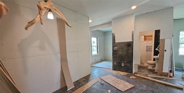 1015 N Bayshore Dr, La Porte, TX 77571 - photo 13