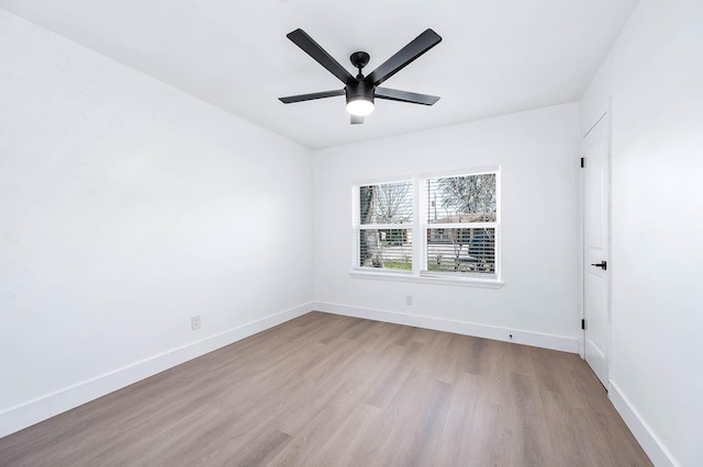 6615 Dewville Ln, Houston, TX 77076 - unfurnished room featuring wood finished floors and a ceiling fan