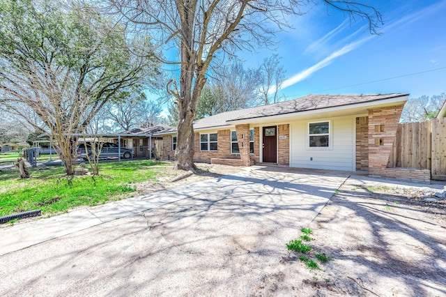6615 Dewville Ln, Houston, TX 77076 - single story home with brick siding