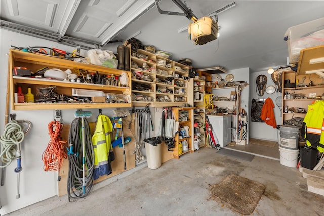 6701 Sands Point Dr Unit 114, Houston, TX 77074 - garage featuring a garage door opener