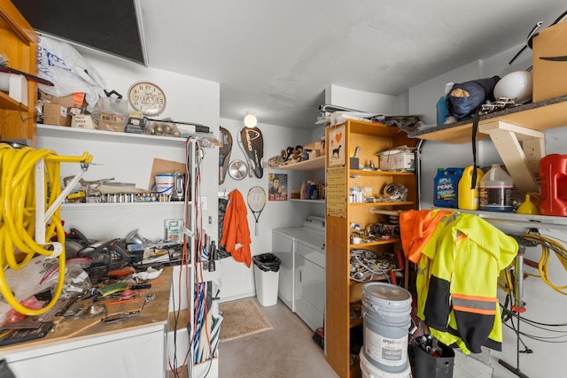 6701 Sands Point Dr Unit 114, Houston, TX 77074 - storage room featuring washing machine and dryer