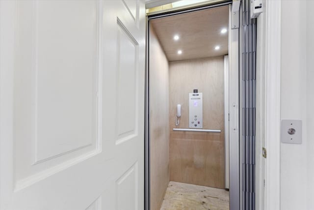 4932 Post Oak Timber Dr, Houston, TX 77056 - elevator with recessed lighting
