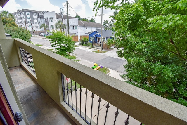 5238 Nett St, Houston, TX 77007 - balcony featuring a residential view