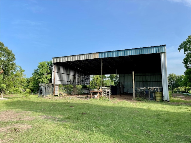 4374 Belton Ln, Anahuac, TX 77514