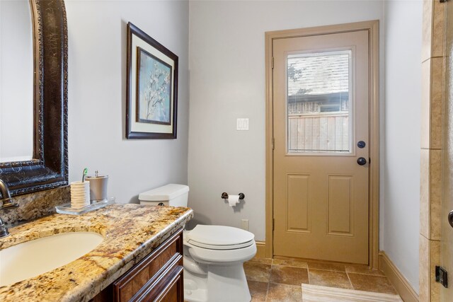 12902 Tamarack Bend Ln, Humble, TX 77346 - bathroom with vanity and toilet