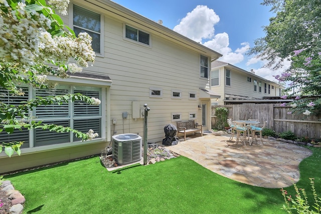 10215 Thornleaf Ln, Houston, TX 77070 - photo 28
