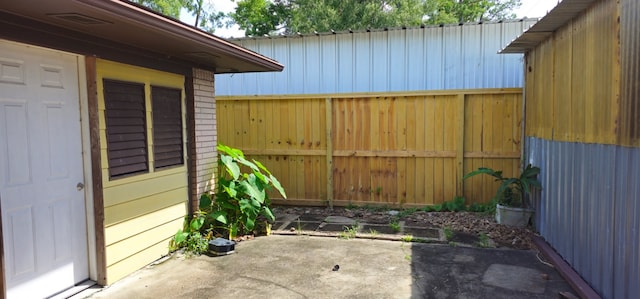 1614 Redwood St, Dickinson, TX 77539 - photo 25