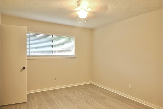 2915 Laurel Fork Dr, Kingwood, TX 77339 - photo 34