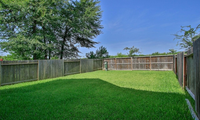 239 Biltmore Loop, Montgomery, TX 77316 - view of fenced backyard