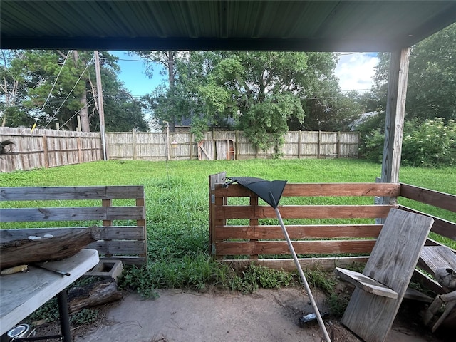 1818 Hillshire Dr, Deer Park, TX 77536 - gate with a fenced backyard