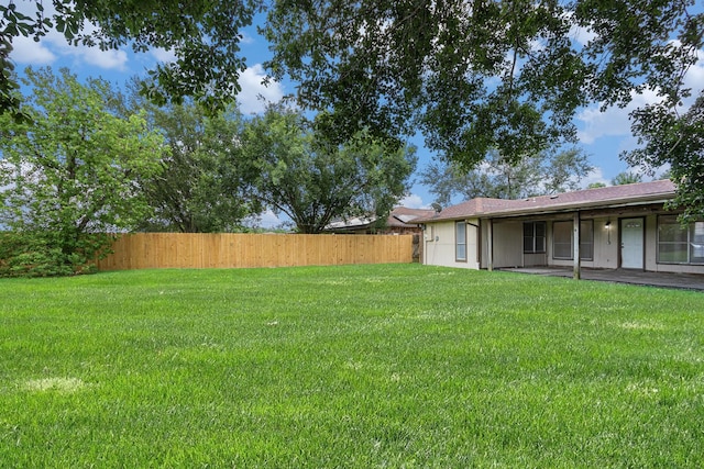 2612 Jeb Stuart Dr, League City, TX 77573 - view of yard