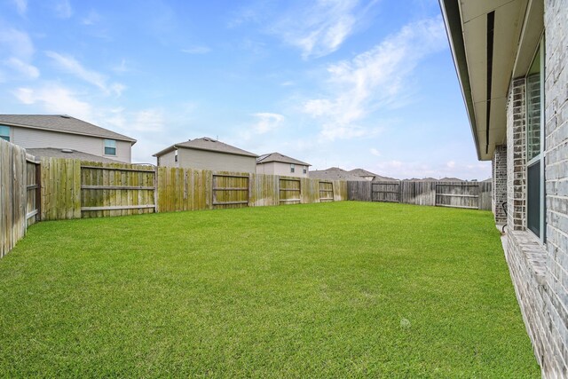 32927 Franklin Brooks Dr, Brookshire, TX 77423 - view of fenced backyard