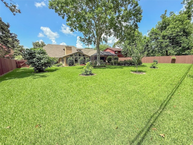 116 Cardinal St, Lake Jackson, TX 77566 - view of fenced yard