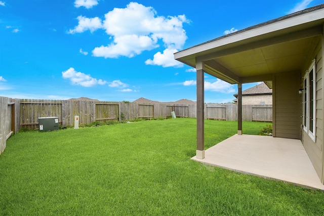 1314 Ponderosa Pine Dr, Rosharon, TX 77583 - fenced backyard with a patio area