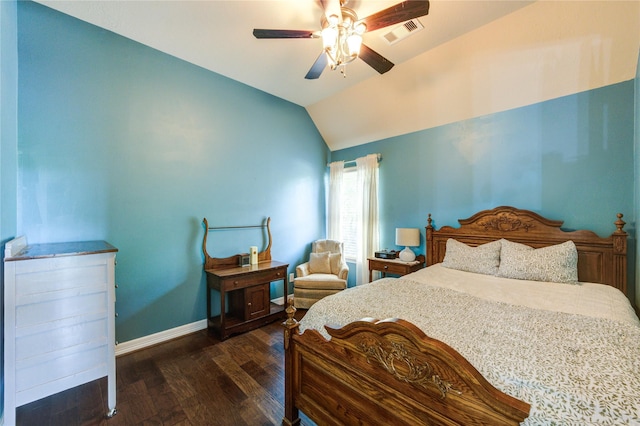 7003 Fall Creek Ln, Missouri City, TX 77459 - bedroom featuring wood finished floors, lofted ceiling, and a ceiling fan