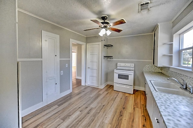 618 W Fisher St, Bellville, TX 77418 - photo 15