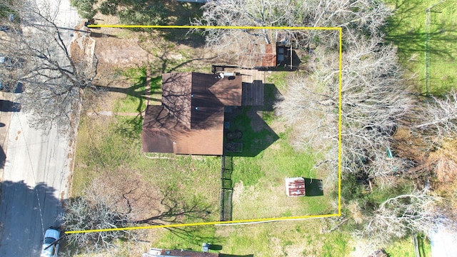 618 W Fisher St, Bellville, TX 77418 - photo 21