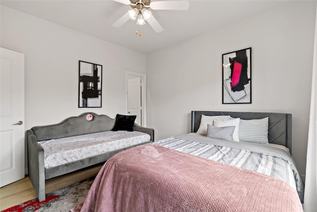 5223 Eigel St, Houston, TX 77007 - bedroom featuring light wood-type flooring and ceiling fan