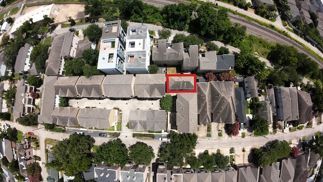 5223 Eigel St, Houston, TX 77007 - aerial view of property's location featuring property parcel outlined and nearby suburban area