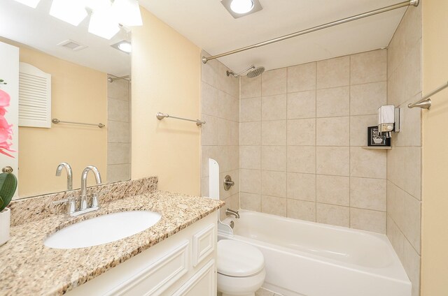 14707 Barryknoll Ln Unit 168, Houston, TX 77079 - full bathroom featuring vanity and shower / tub combination