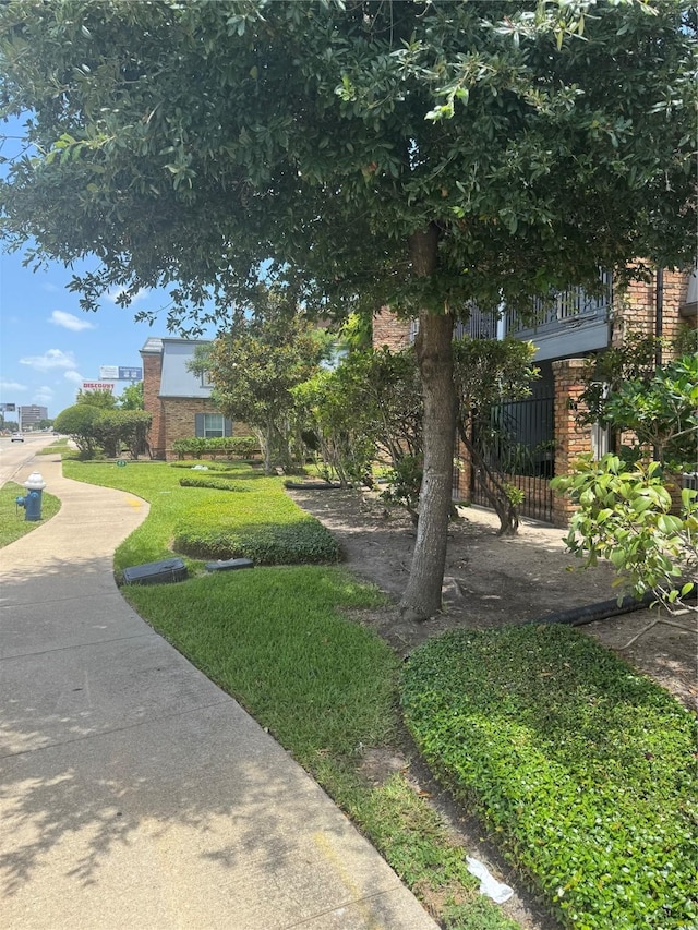 3131 Buffalo Speedway Fwy Unit 46, Houston, TX 77098 - photo 2