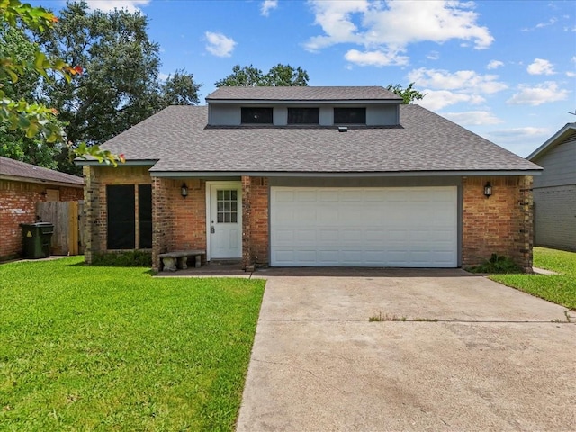 4822 Caranchua Reef Dr, Bacliff, TX 77518 - photo 1