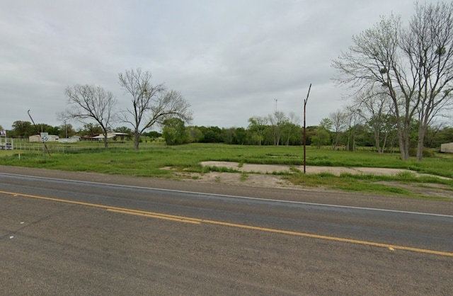 700 N May St, Madisonville, TX 77864 - photo 1