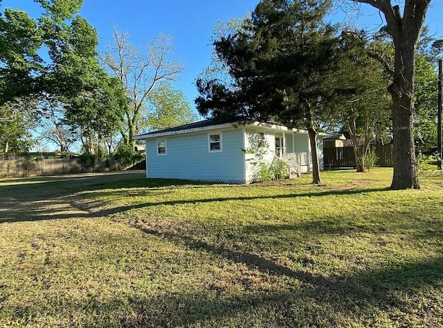 502 Chestnut St, Brazoria, TX 77422 - photo 20