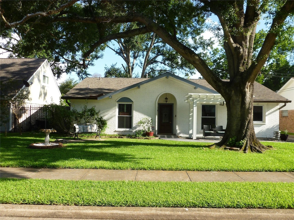 10667 Mayfield Rd, Houston, TX 77043 - photo 2