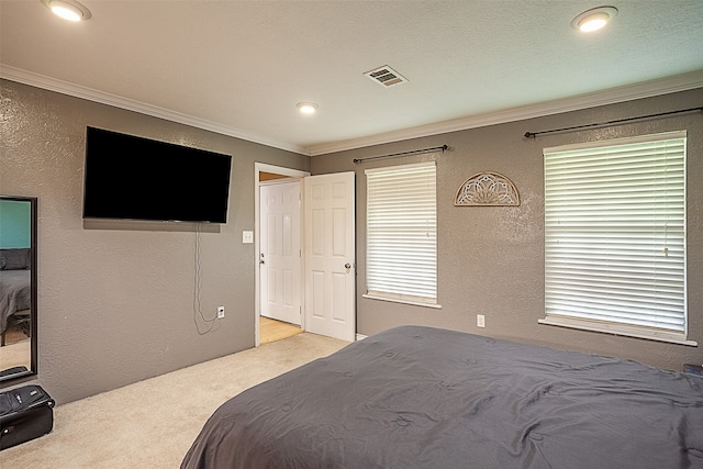 541 N Village Creek Pkwy, Lumberton, TX 77657 - bedroom featuring a textured wall, light carpet, crown molding, and recessed lighting