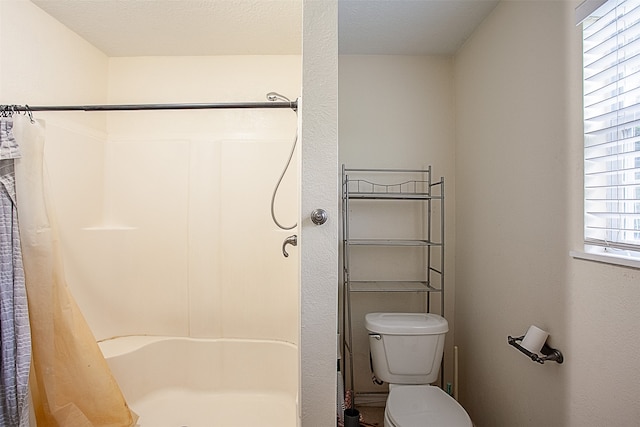 541 N Village Creek Pkwy, Lumberton, TX 77657 - full bathroom with toilet and a shower with shower curtain