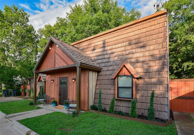 507 W Fawn St, Caldwell, TX 77836 - view of rustic home