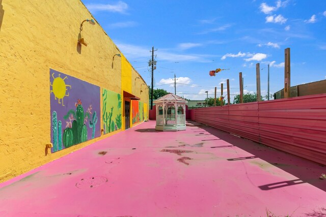 6632 Harrisburg Blvd, Houston, TX 77011 - photo 10