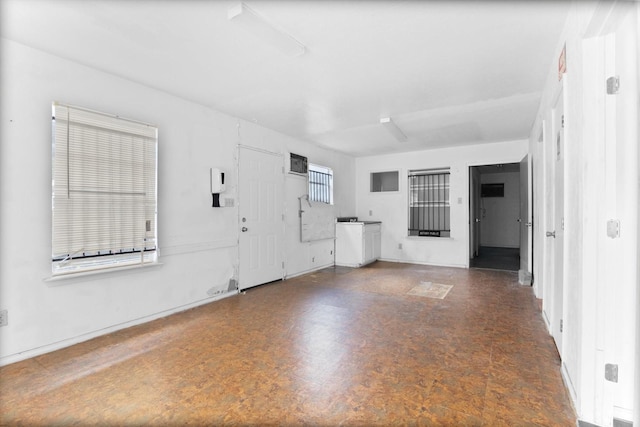 1028 N Victory Dr, Houston, TX 77088 - foyer entrance with baseboards