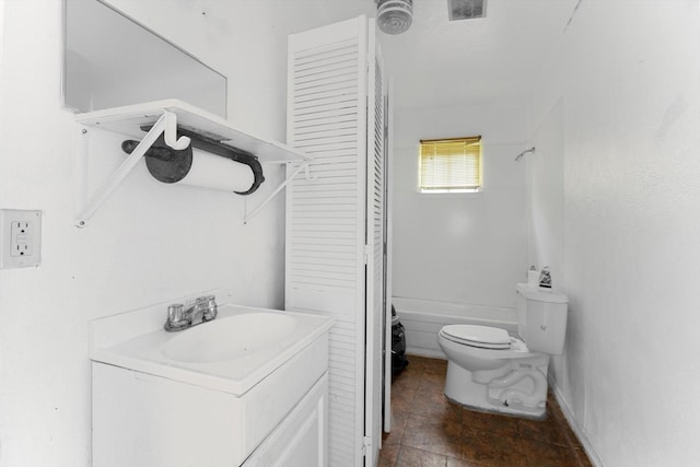 1028 N Victory Dr, Houston, TX 77088 - full bathroom featuring bathtub / shower combination and vanity