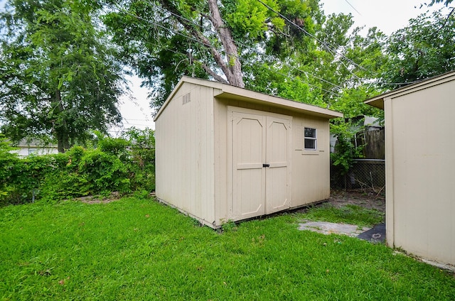 12806 Bauman Rd, North Houston, TX 77037 - view of shed