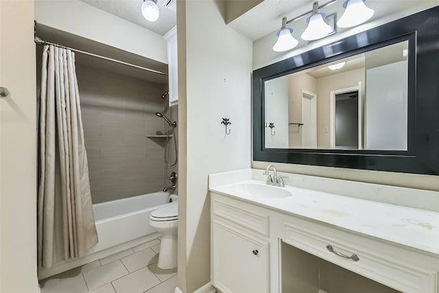 3914 Cherry Forest Dr, Houston, TX 77088 - full bath featuring tile patterned flooring, shower / bath combo, and vanity