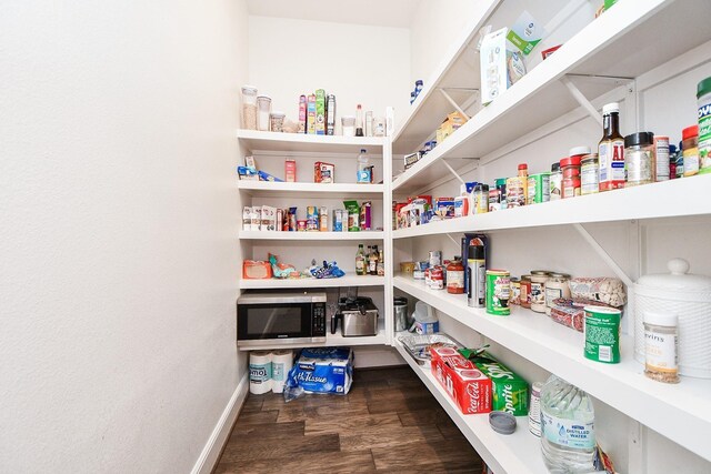 2510 Serene Path, Missouri City, TX 77459 - view of pantry
