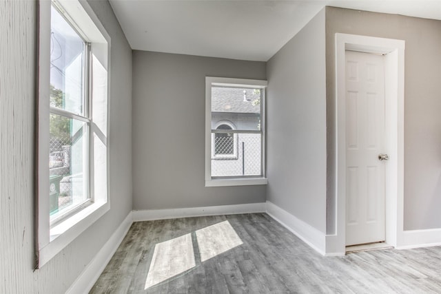 810-812 Maltby St Unit 6, Houston, TX 77011 - unfurnished room featuring plenty of natural light and wood finished floors