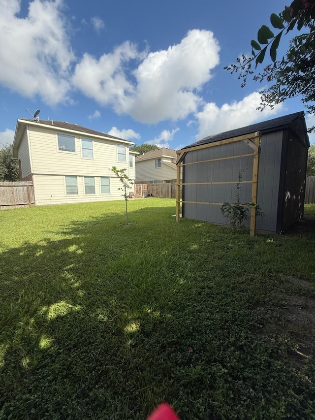 20918 Southhook Ct, Houston, TX 77073 - view of yard with an outdoor structure